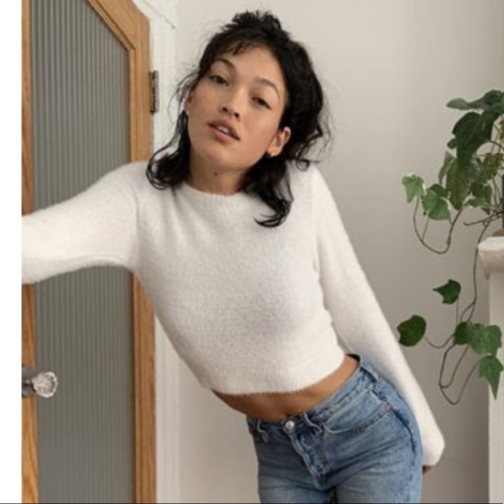 Urban Outfitters White Fuzzy Crop Sweater